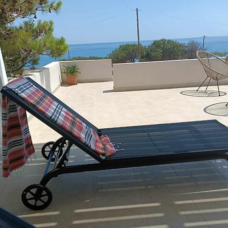 Willa Sea View Pine House Makrýgialos Zewnętrze zdjęcie